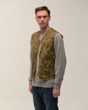 Carica l'immagine nel visualizzatore di Gallery, CHESAPEAKE'S Deck vest Scott HBT Col.Frogskin
