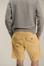 Carica l'immagine nel visualizzatore di Gallery, CHESAPEAKE'S Fatigue Short Corduroy Shannon Col.Lemon
