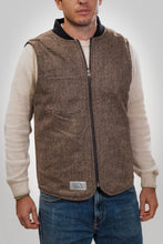 Carica l'immagine nel visualizzatore di Gallery, CHESAPEAKE'S Onion Liner Vest Seawolf double face HBT Wool Col.Blu navy
